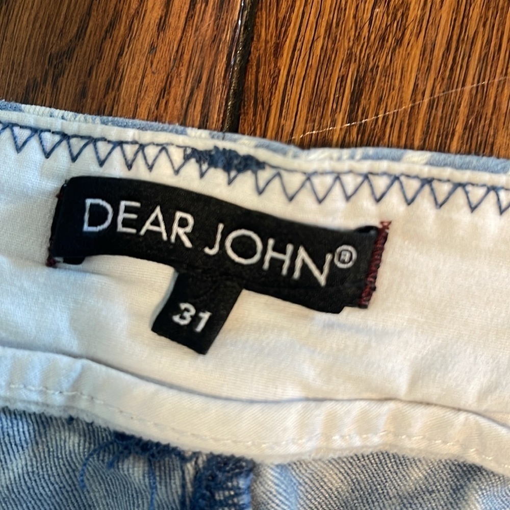 Dear John Blue and White Diamond Print cotton blend cuffed Shorts 31 - Picture 3 of 8